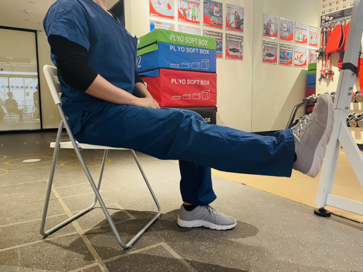  ����ͷ��ǿ���˶�